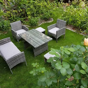 https://apartmani-rosa-i-linda.primorje-gorskikotar.com