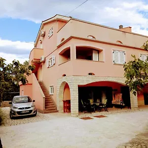 https://apartments-ivanka-malinska.primorje-gorskikotar.com