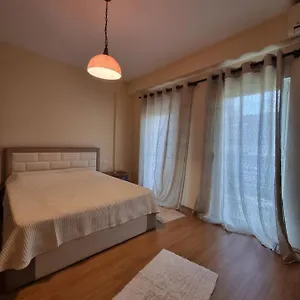 Appartamento Family In Center Of, Tirana