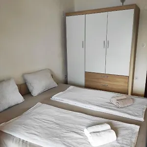 https://casa-nostra-ii.in-istria.net
